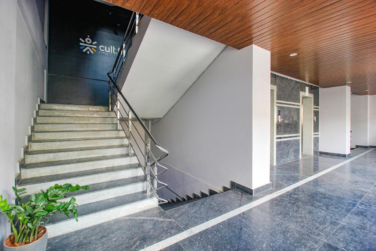 Fabhotel Ssr Fern Suites - 100M From Gsm Mall Madeenaguda Lingampalli Luaran gambar